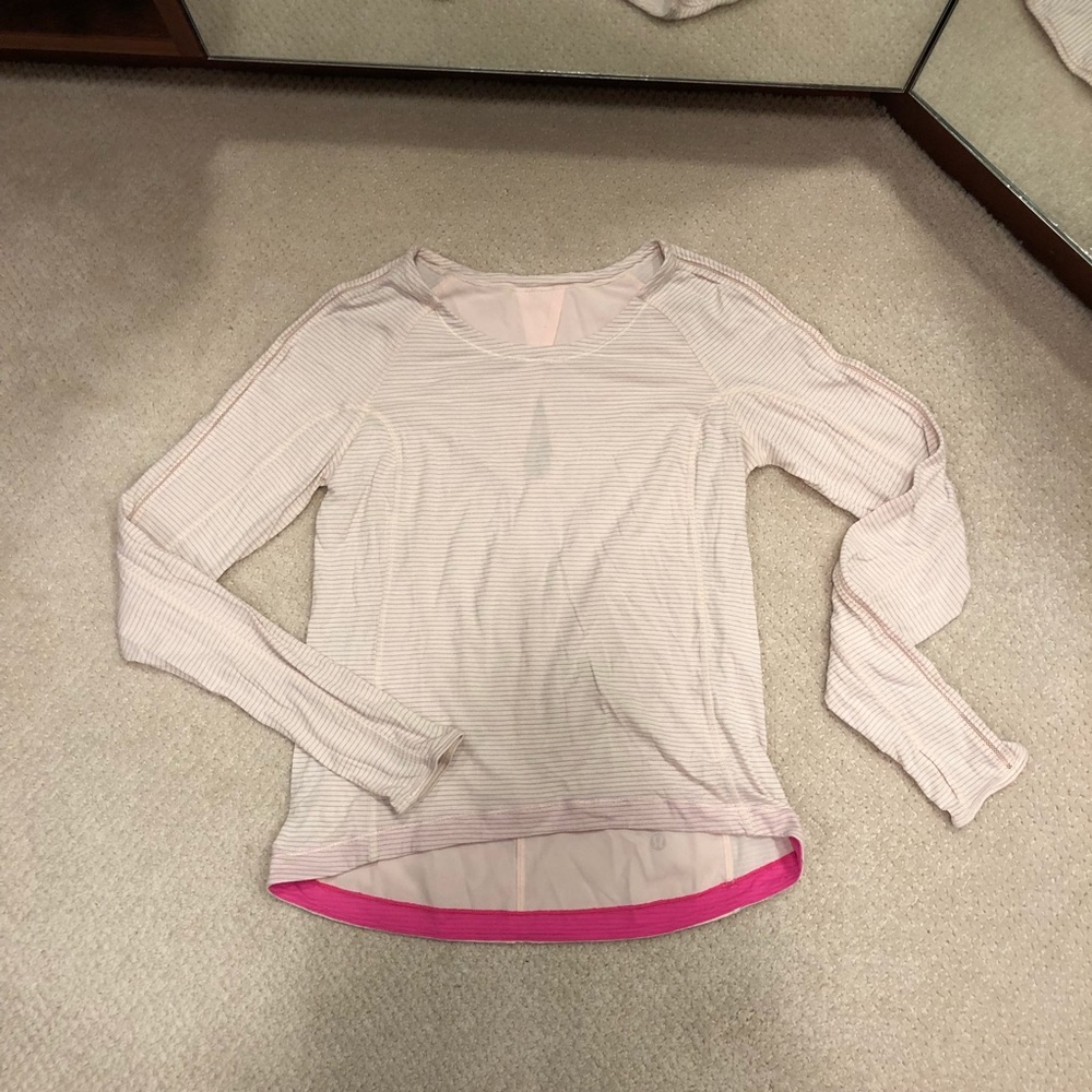 Soft pink Lululemon long sleeve shirt size 2